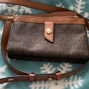 BIG SALE….Michael Kors Triple Compartment Logo Crossbody